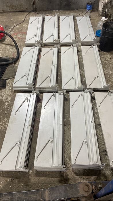 Полки металические