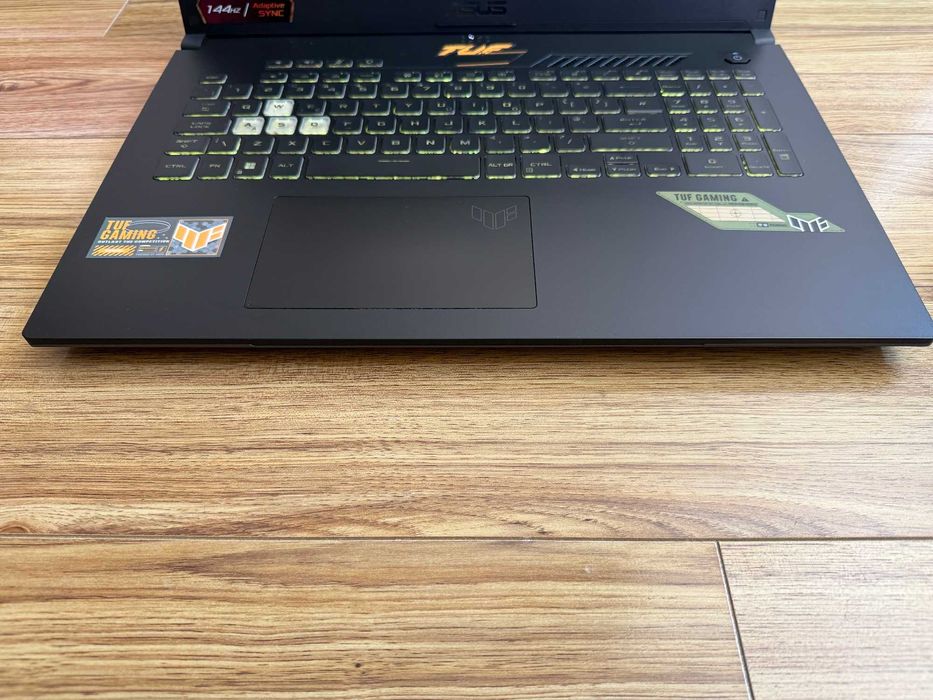 17.3 144Hz Asus TUF Dash`Core i7-12700H/Nvidia RTX 3070/16GB DDR5/512GB SSD/Full HD IPS