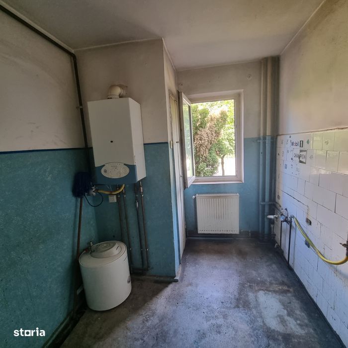 Apartament cu 3 camerela etaj 1, B-dul Alexandru Vlahuta, Brasov