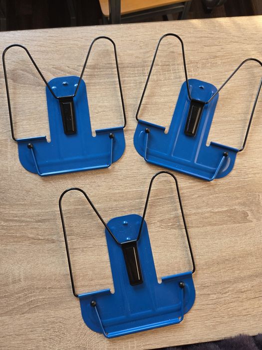 Подставки для учебников