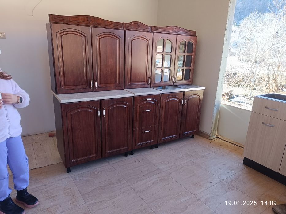 Продавам Кухненско Обзавеждане