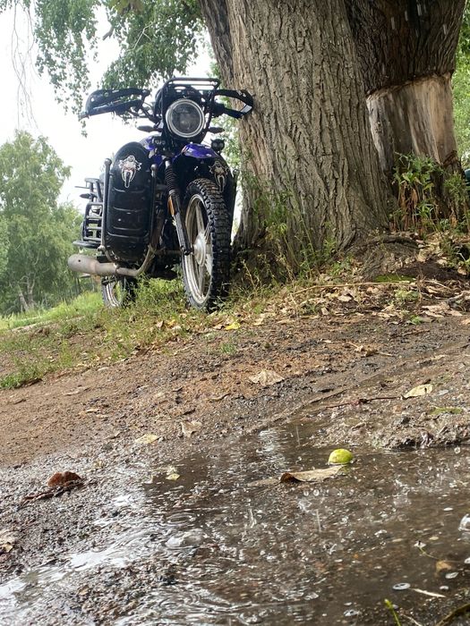 Продам мотоцикл кулагер 200 кубовый