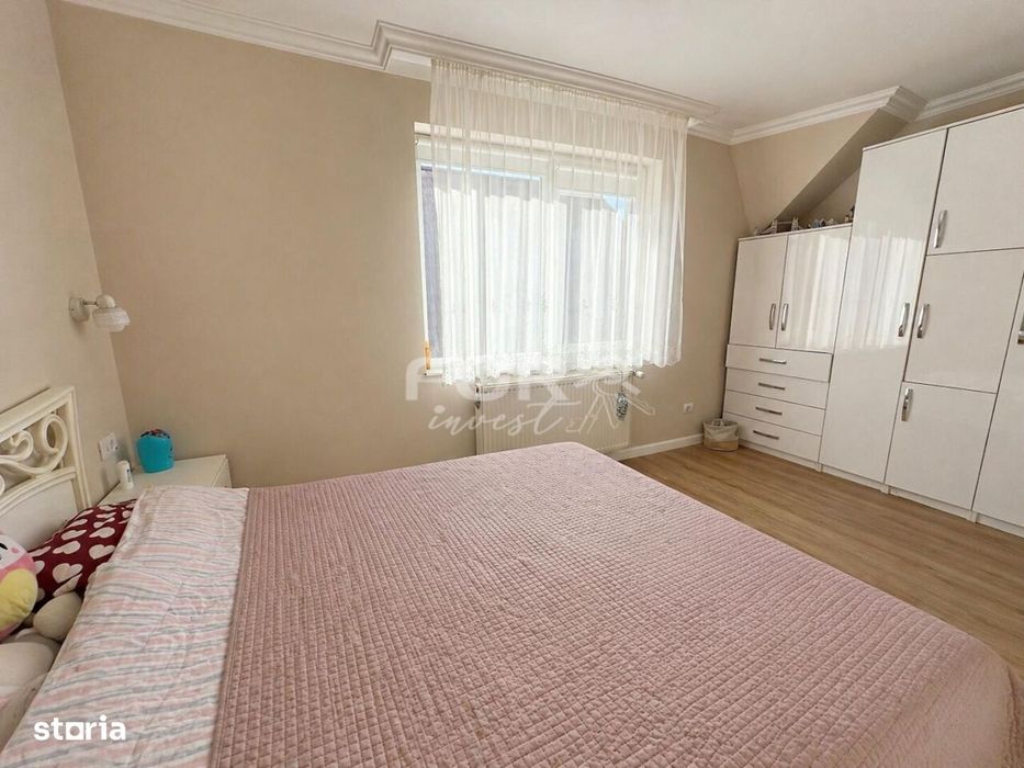 Casa cu etaj  de vanzare in zona Iosia Oradea
