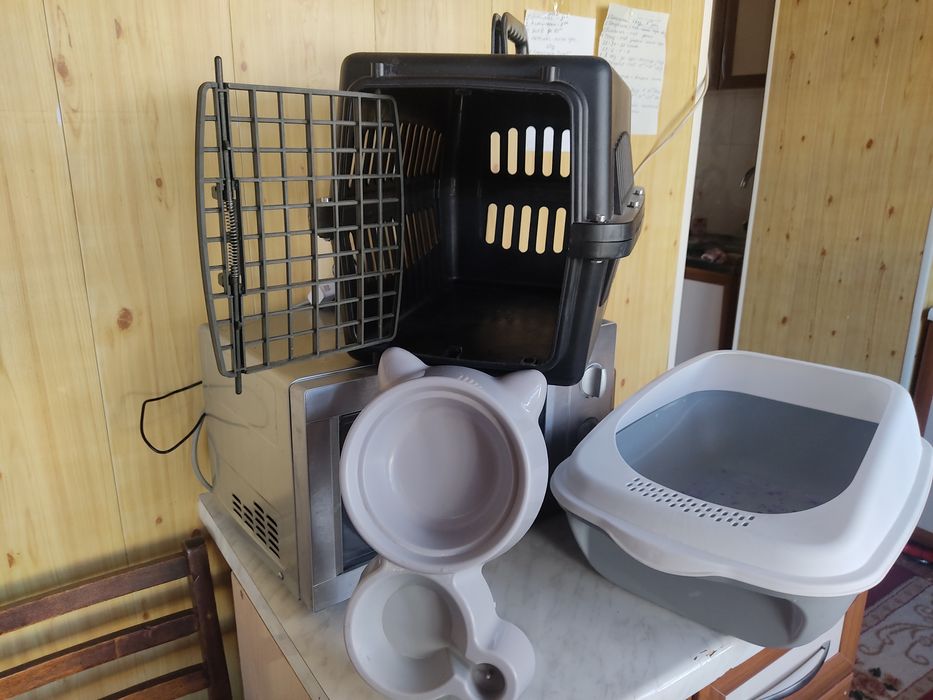 Продам прочную переноску