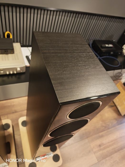 Boxe podea Wharfedale Diamond 230 150w RMS