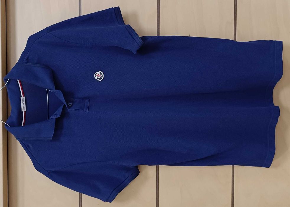 Moncler-Много Запазена