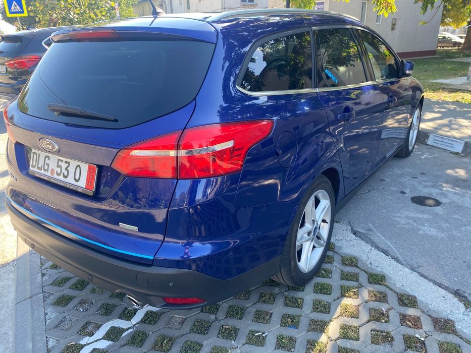 FORD Focus 2015 — imagine 4