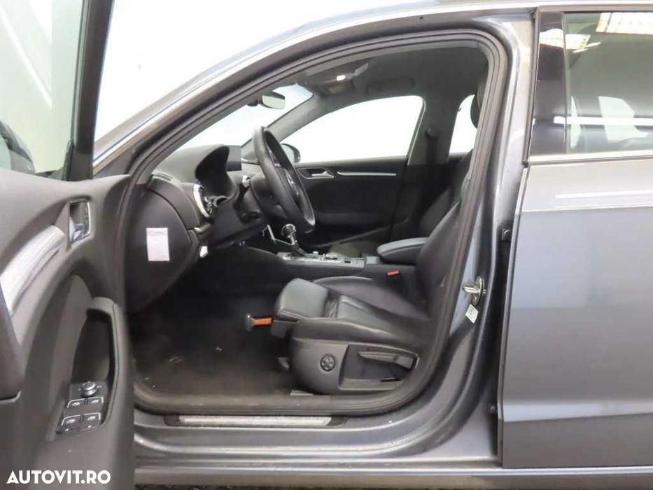 Audi A3 Audi A3 35 TFSI cylinder on demand Sportback S tronic sport