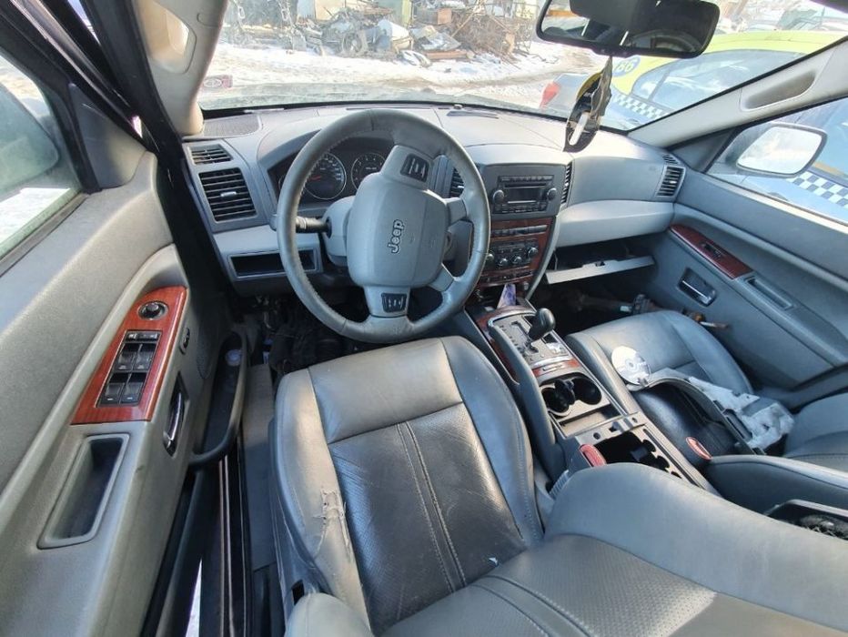 dezmembrez Jeep Grand Cherokee 4x4 motor 3.0cdi dezmembrari  portiera fata spate cutie de transfer