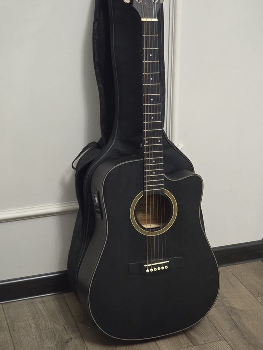 Гитара электро-акустическая