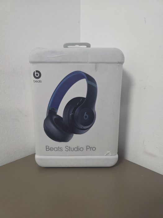 Casti BEATS Studio Pro MQTQ3ZM/A, Bluetooth, Over-Ear, Microfon, Noise Cancelling, Navy, NOI