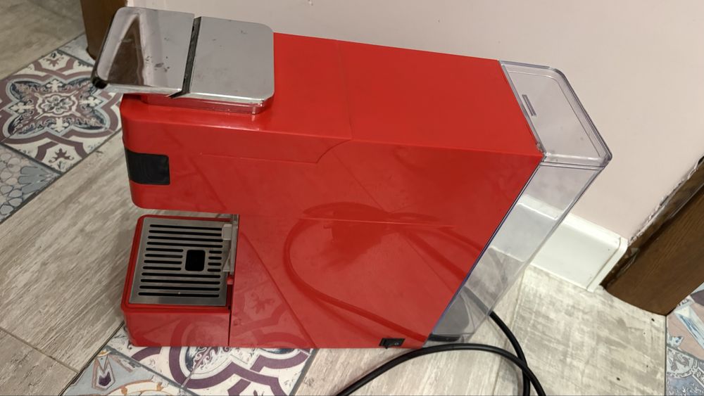 Кафемашина с капсули illy