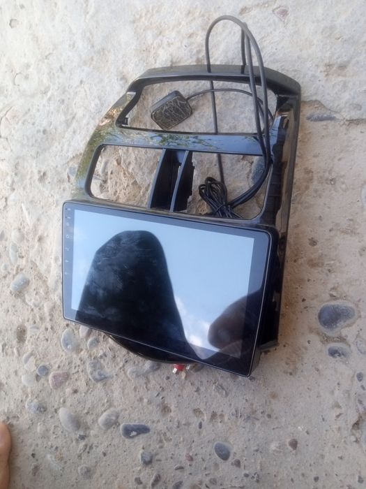 Cc2manitor spark laseti ramka bn