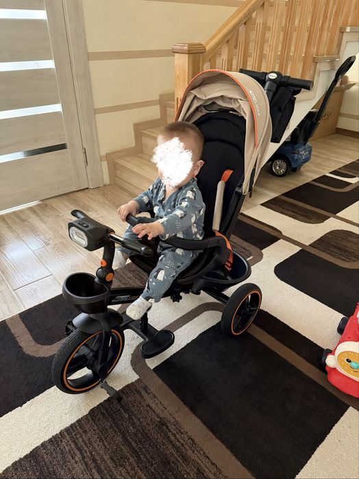 Детский трехколесный велосипед Skillmax (с родительской ручкой)