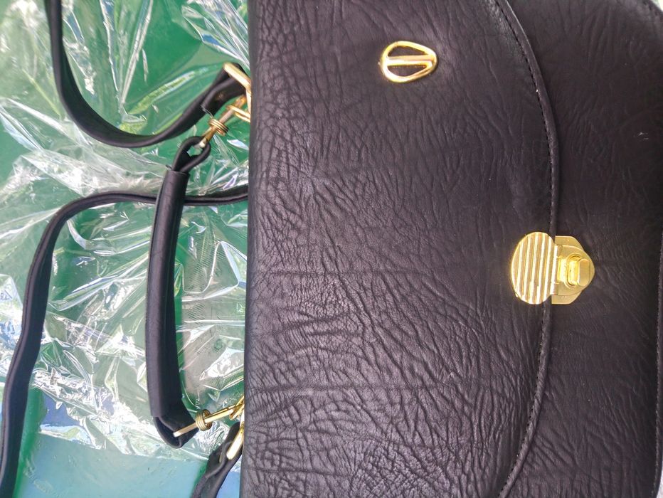 Дамска чанта-елегантно изпълнение!