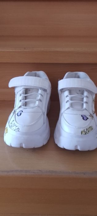 Сапоги и ботинки.