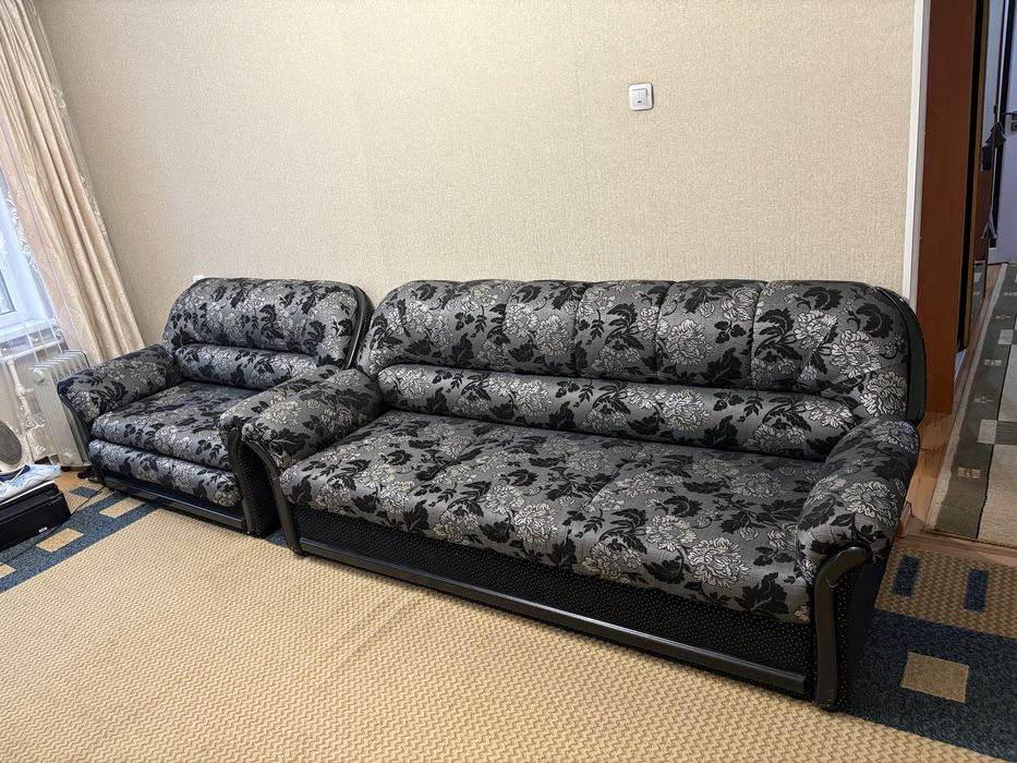 Продам раскладные диваны