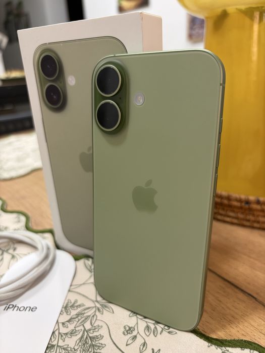 Iphone 17 Sage e sim + e sim