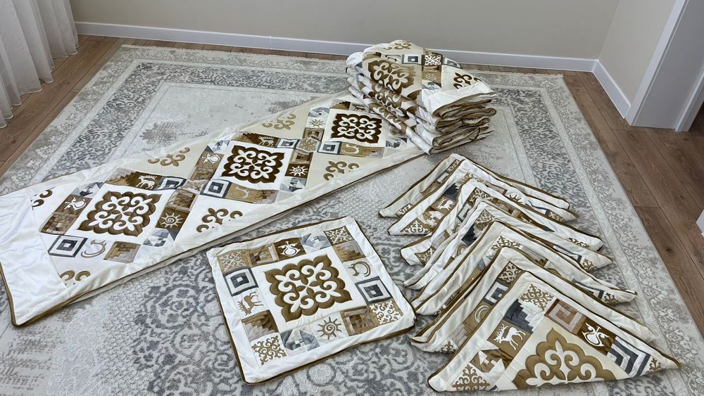 Көрпе тыс , көпшік тыс сатылады