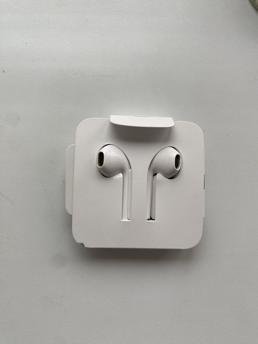 Оригинал наушник айфон