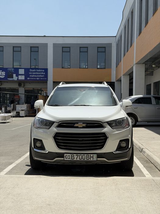 Captiva 2/4 kraska toza ideal holatda