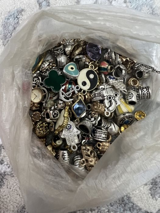 Моншактар, колонер заттары