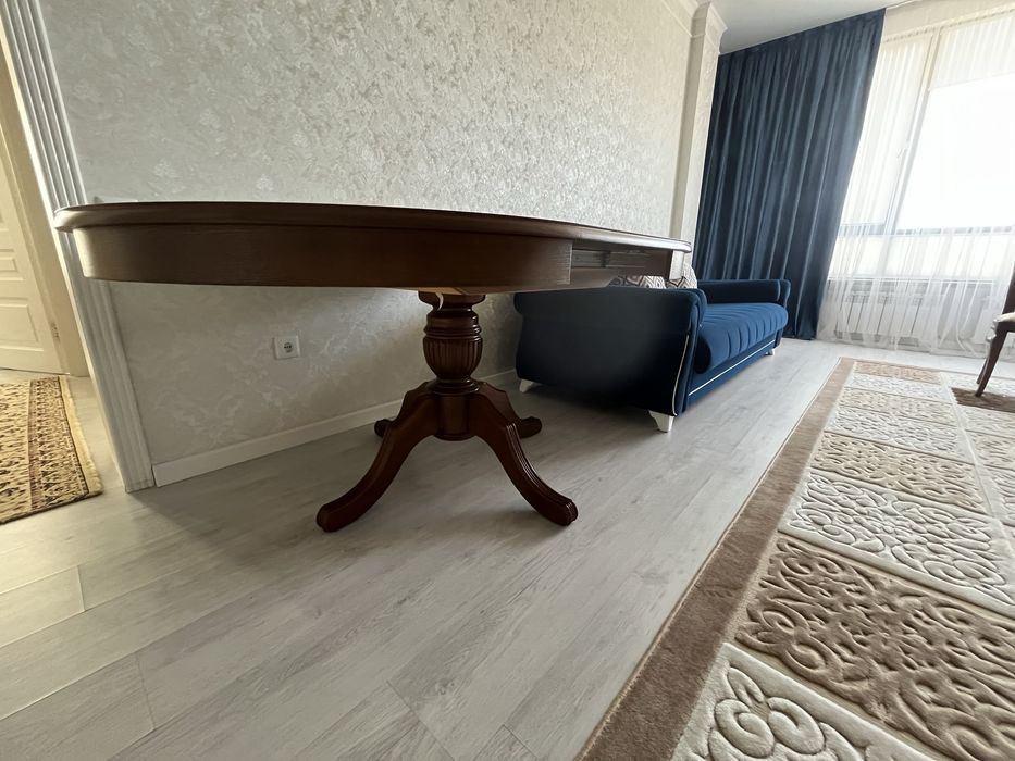 Стол + 6 стульев, дерево
