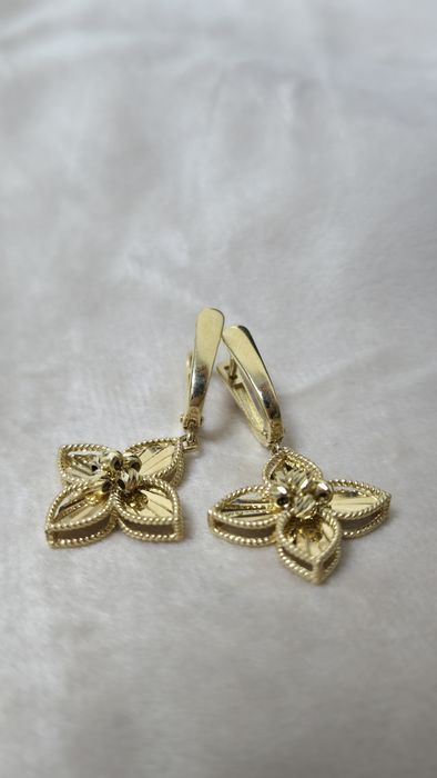 Серьги золотые за грамм 44000