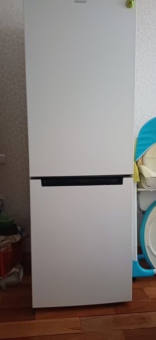 Холодильник Индезит