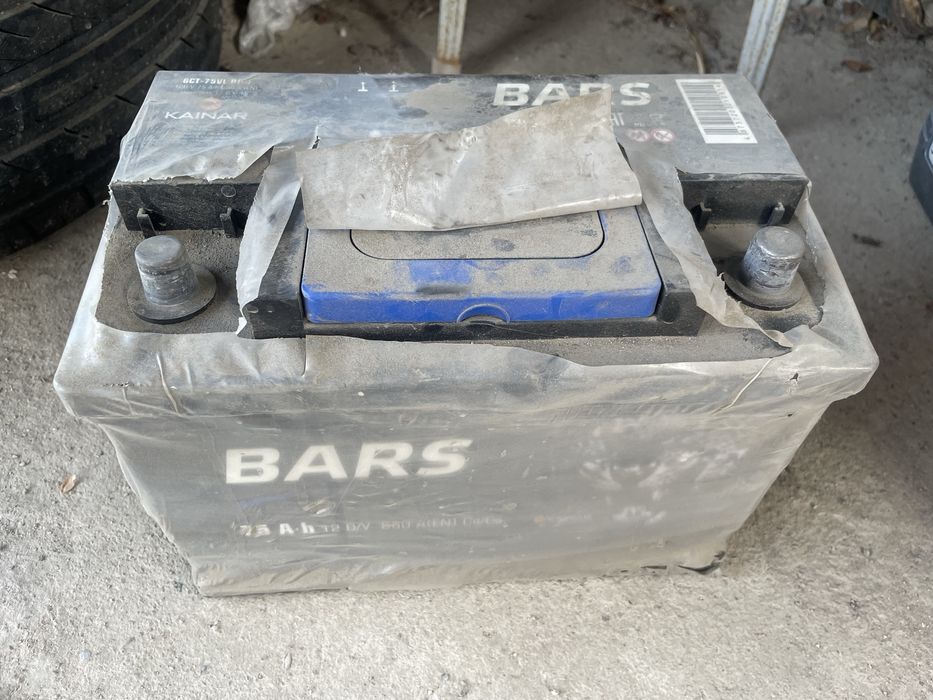 Аккумулятор 75А.