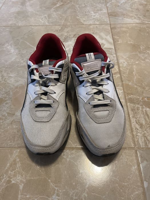 Lucruri de vanzare(incaltaminte sportiva, manusi de box)