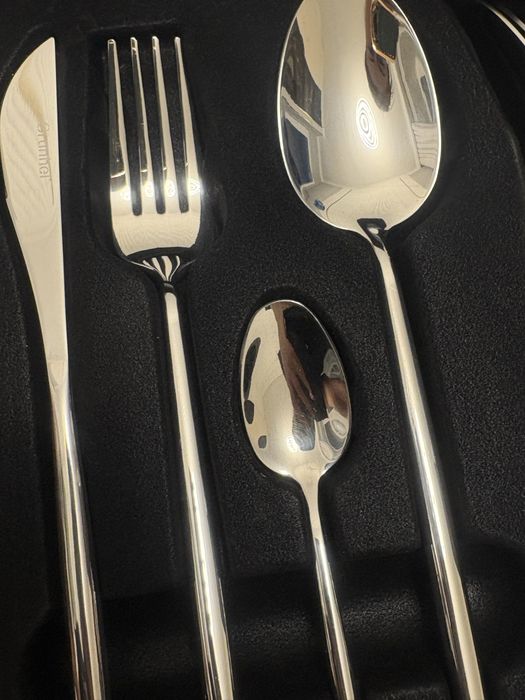 Набор столовых приборов