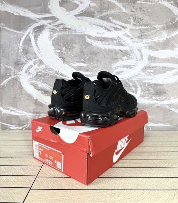 Nike Air Max Plus TN Black
