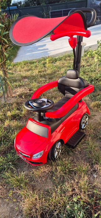 Детска кола с дръжка и сенник Chipolino - Mercedes - червена