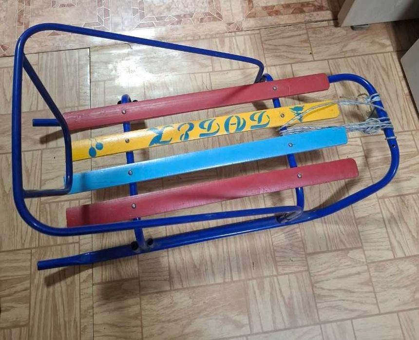 Продам детские санки