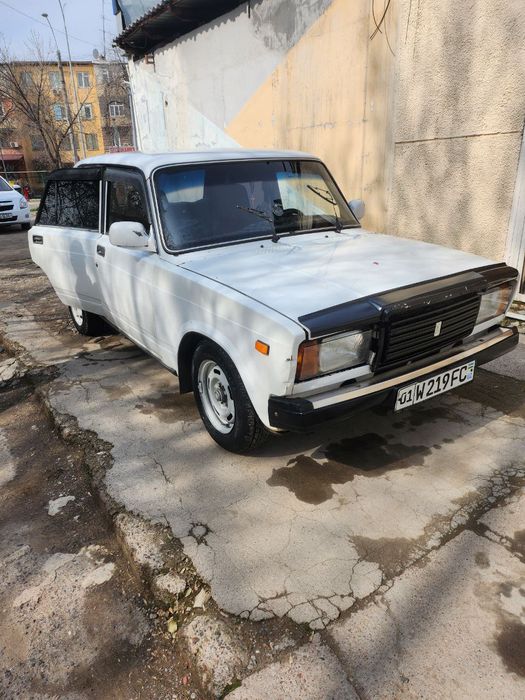 Продаю жигули 2107 год 1985 СРОЧНО