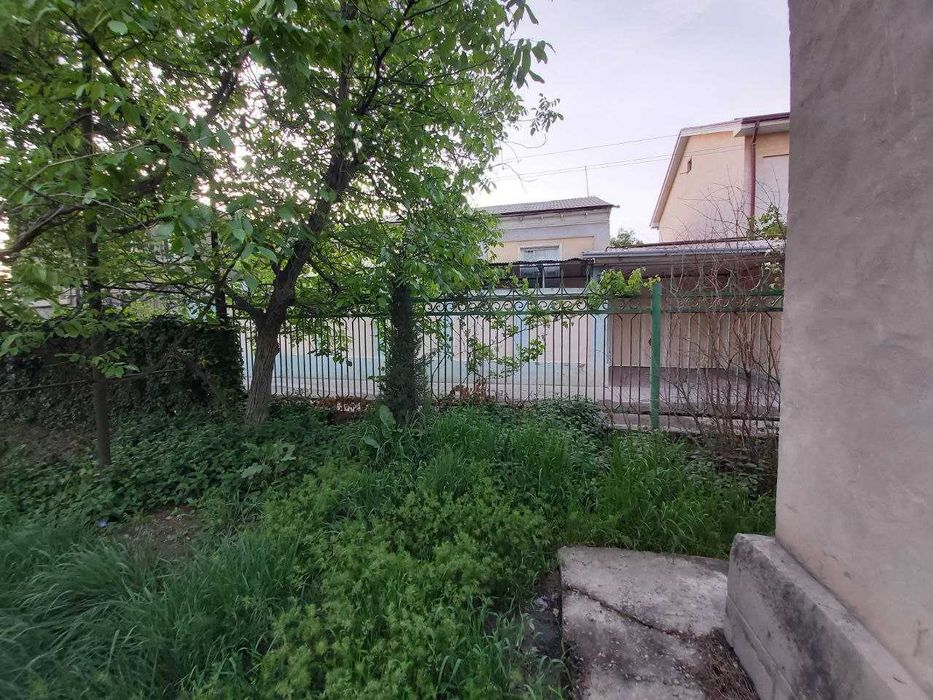 Участок с домом в аренду под цех склад возле парка Янги Узбекистан