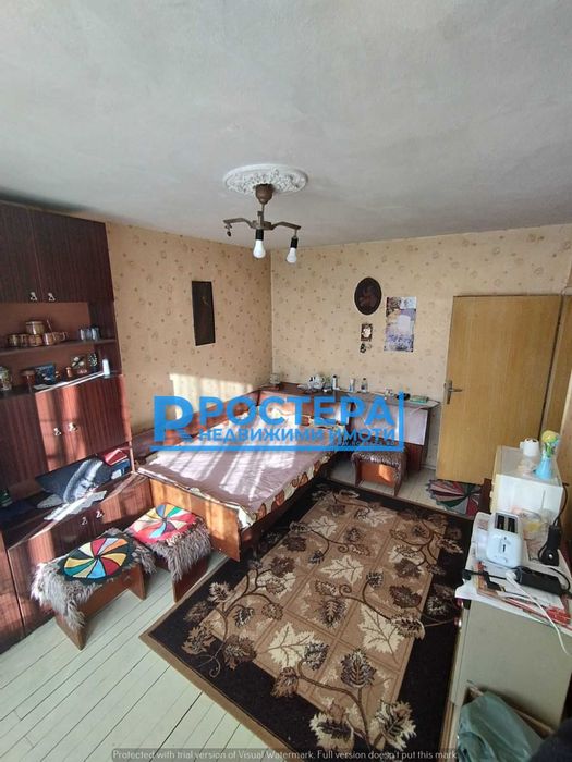 Район Пазара!!! Четиристаен Тухлен Апартамент!!! Етаж Трети!!!