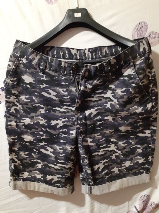 Камуфлажни  панталони