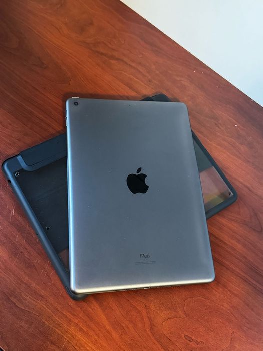 Айпад новый срочно