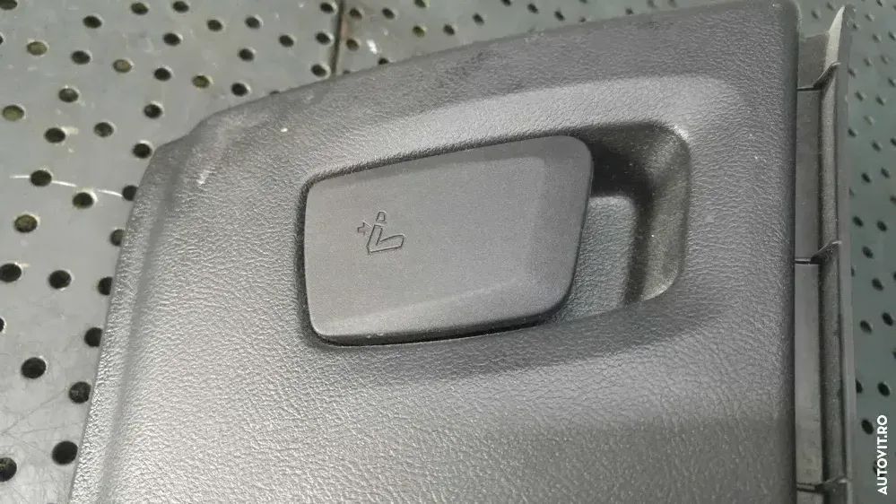 Buton rabatare scaun stanga spate bmw x3 g01 51477424731