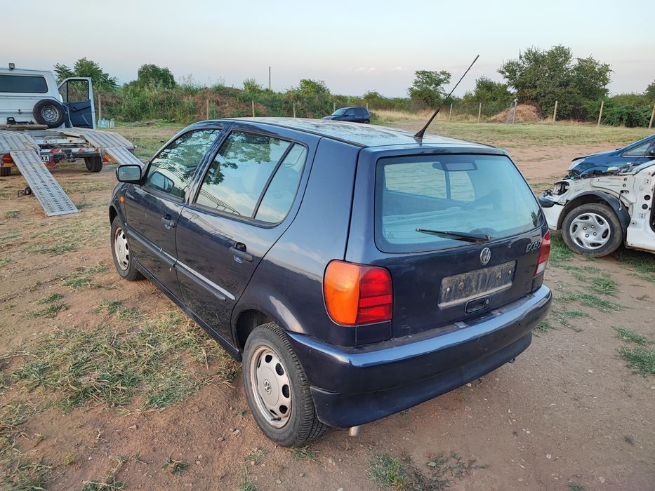 VW Polo 1.4 НА ЧАСТИ