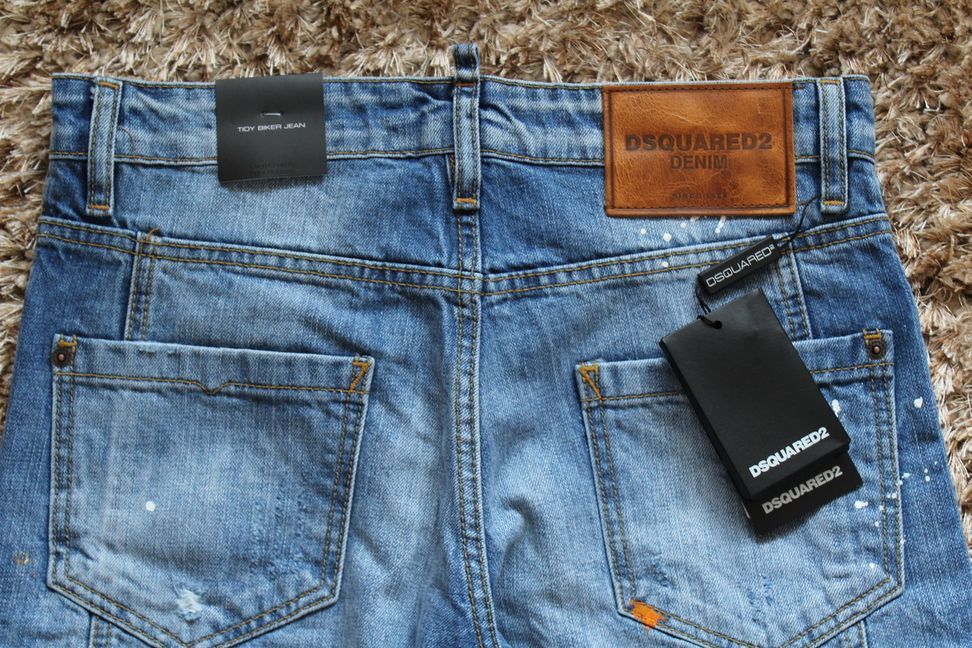 Мъжки дънки Dsquared 2!