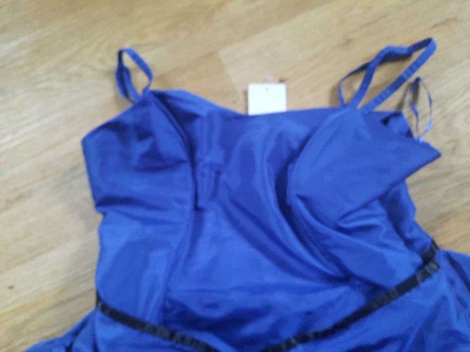 Чисто нова ASOS синя официална рокля внос от Англия /размер 10