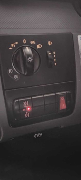 Vând Mercedes vito