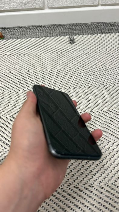 iPhone 11, 128 GB — Отличное рабочее состояние