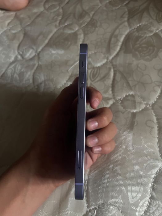Iphone 12 в идияльном сост