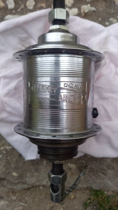 Задно движение Sturmey Archer