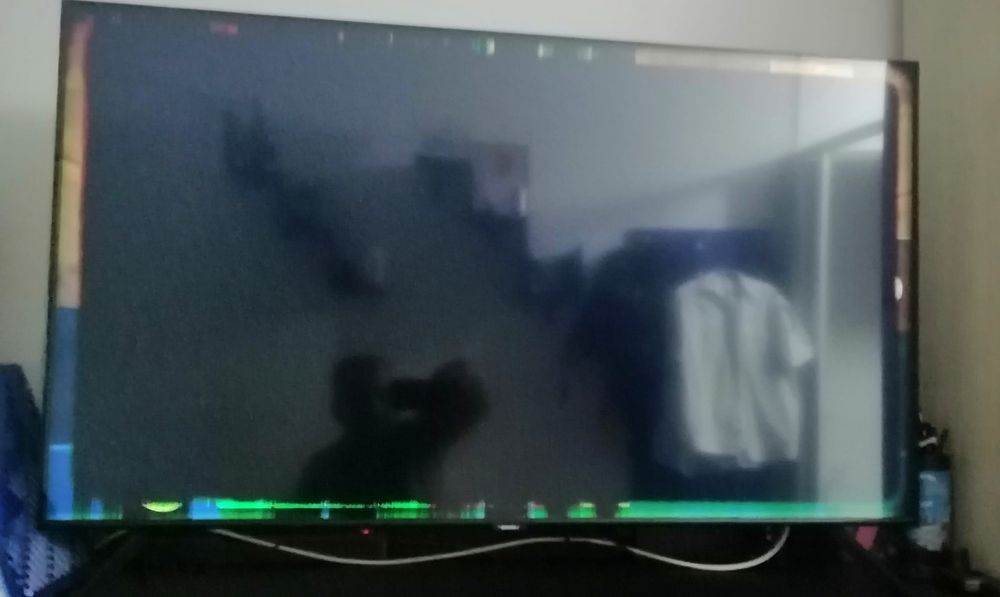 TV Samsung QE50Q60TAU ptr. piese
Model: QE50Q60TAU

Specificatii tehni