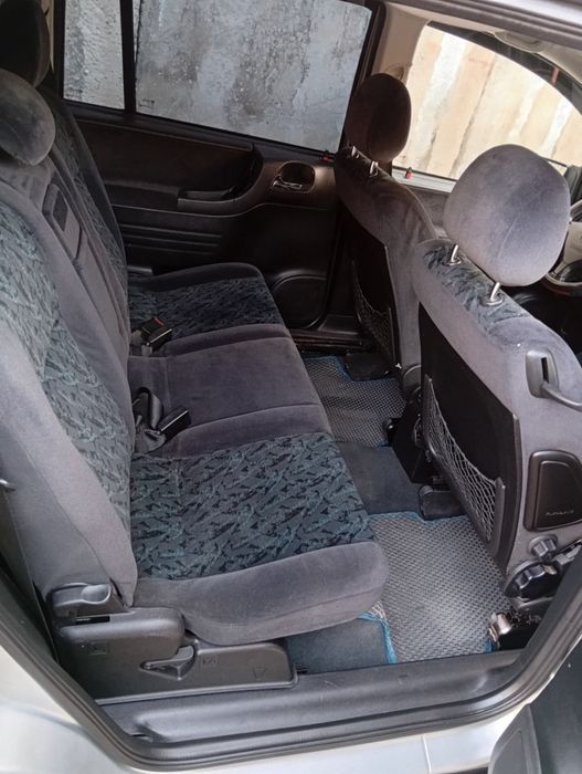 Зафира 1.8 2002 год